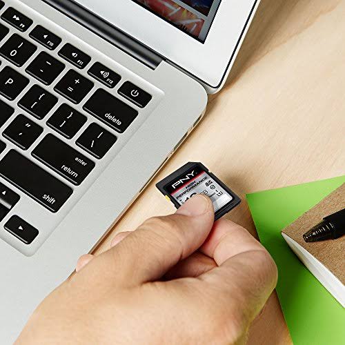 16GB Class 10 SDHC Flash Card Y703347