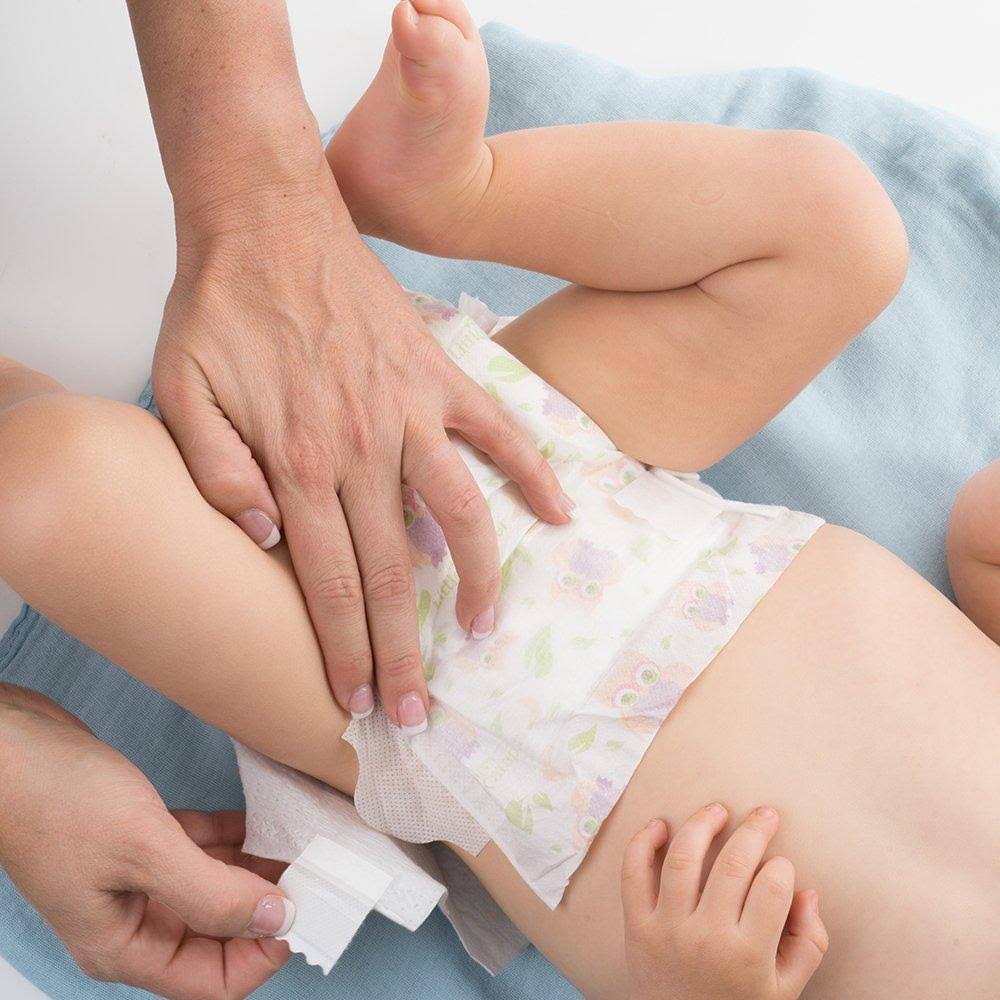 Happy Little Camper Ultra-Absorbent Hypoallergenic Natural Disposable Baby Diapers R32733