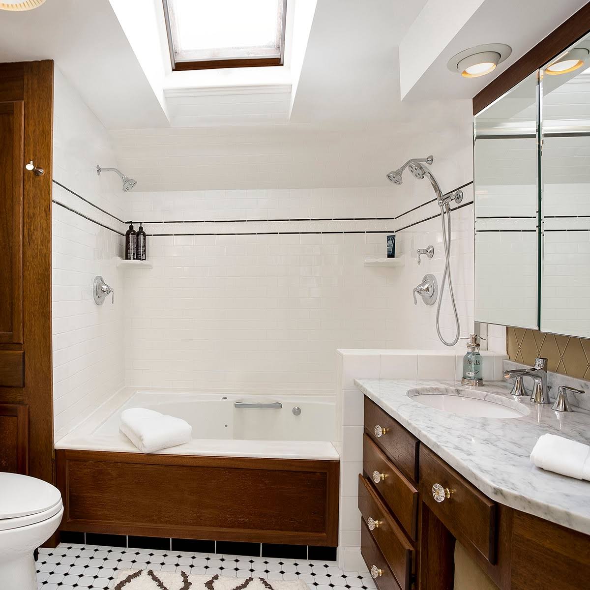 Polished Chrome Shower and Tub Combination J917956