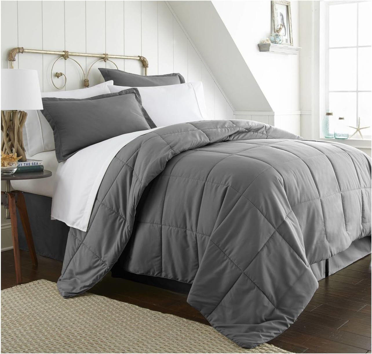 Navy 8 Piece Bed in a Bag Queen B930267
