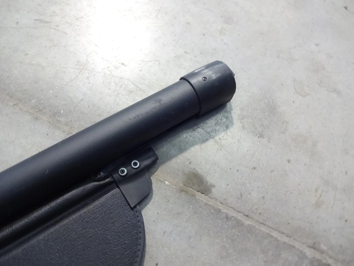 Rear Black Retractable Cargo Cover N396