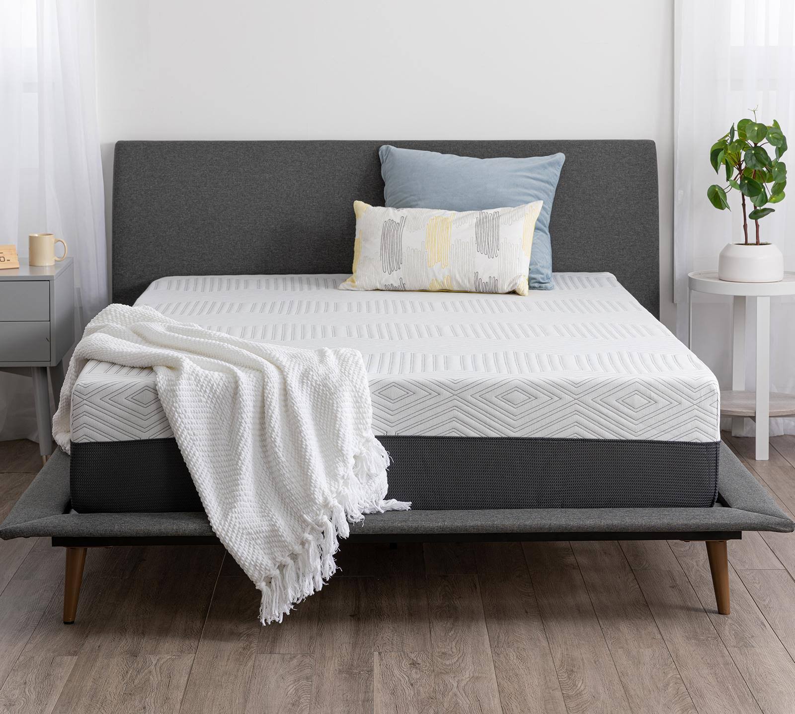 King Curve Plush Memory Foam Mattress P714