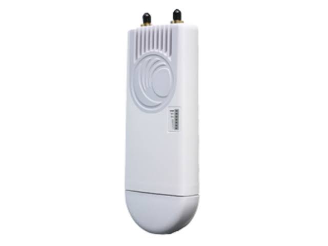2.4 GHz Connectorized Radio Y15613