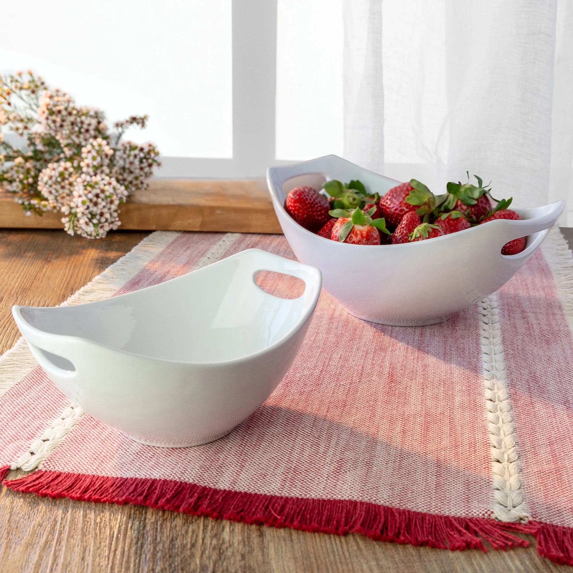 Set of Two Handled Serve Bowls E5426