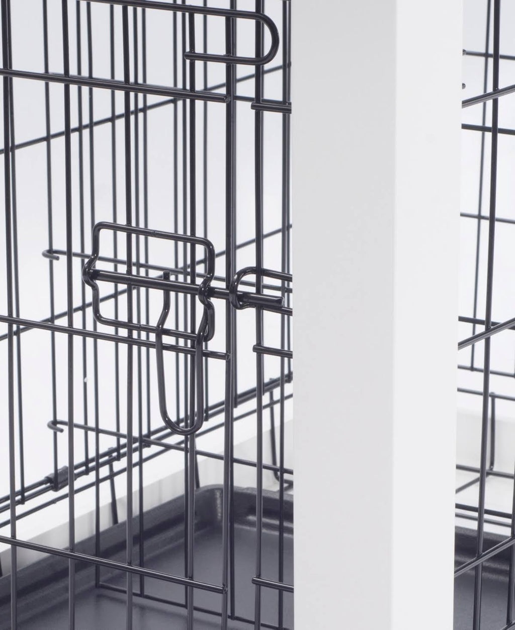 Medium White Cage with Crate Cover B5864