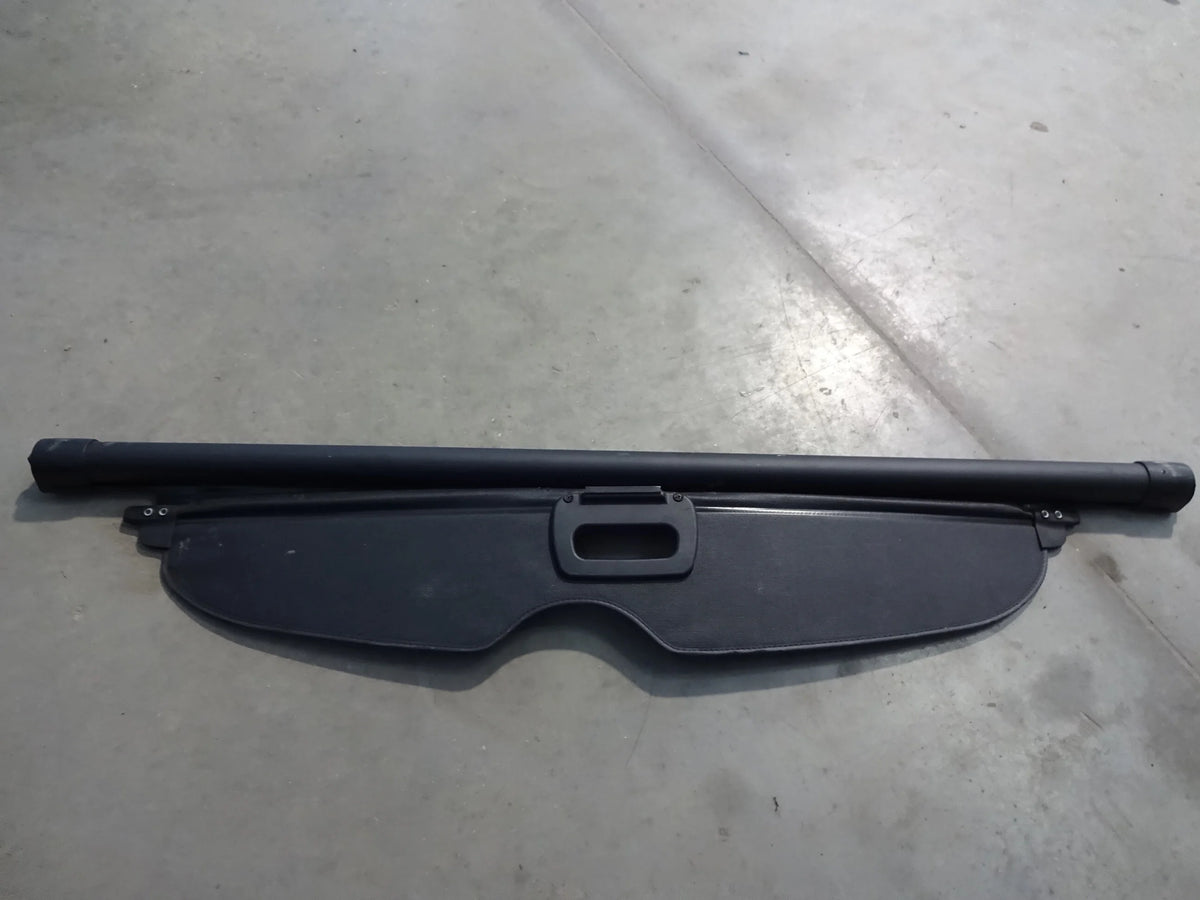 Rear Black Retractable Cargo Cover N396