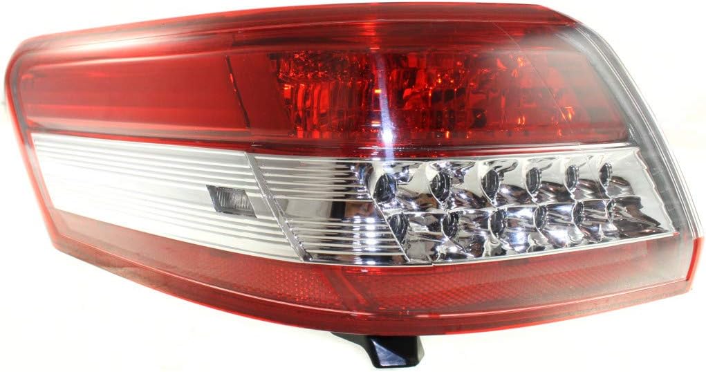 Toyota Camry Rear Tail Light Driver Side X679